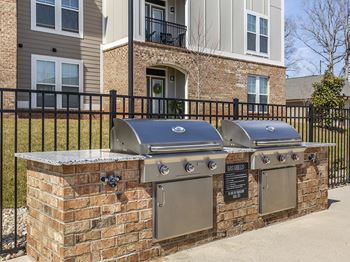 Outdoor grilling station